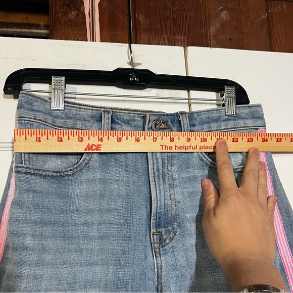 Talbots Modern Ankle Jeans with Pink Tape Detail Size 2 - Picture 4 of 9